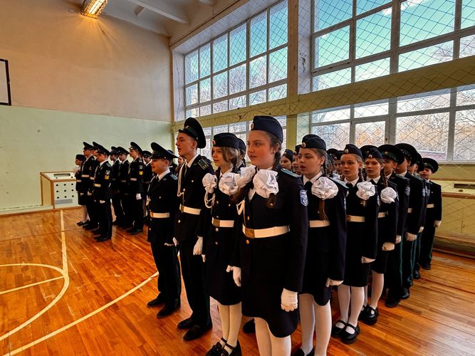 �������